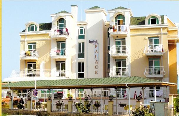 Hotel Palace คราเนโว ภายนอก รูปภาพ