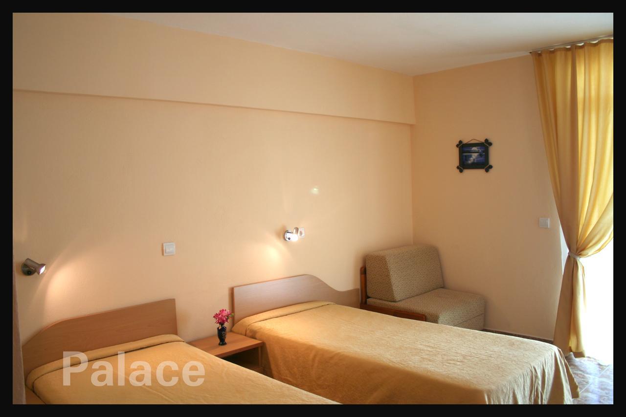 Hotel Palace คราเนโว ภายนอก รูปภาพ