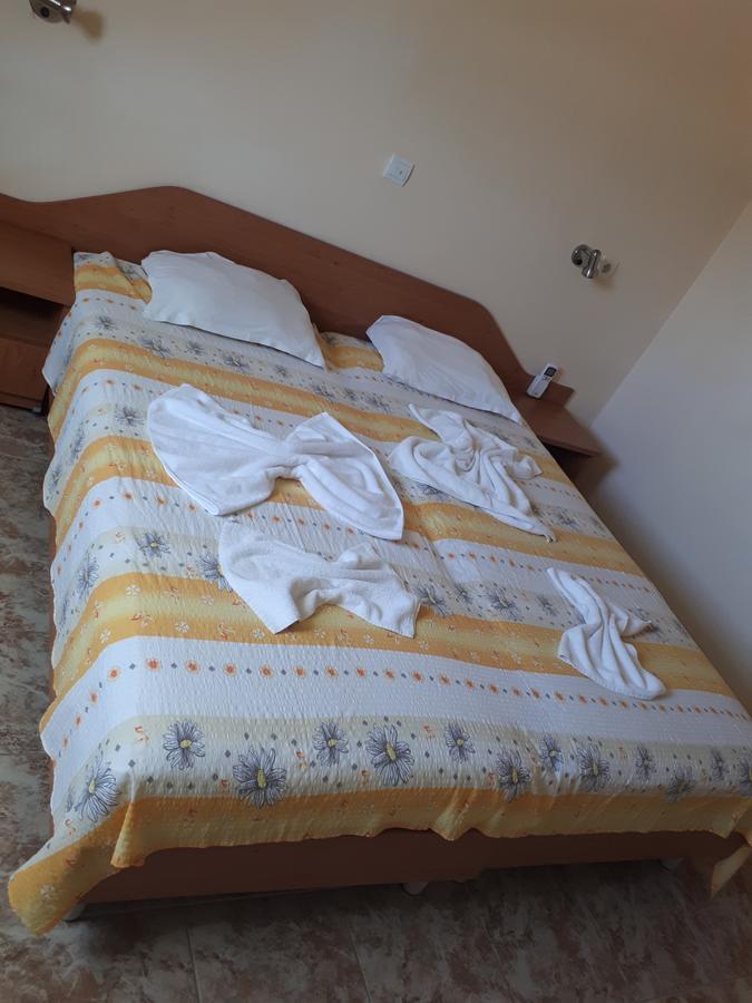 Hotel Palace คราเนโว ภายนอก รูปภาพ