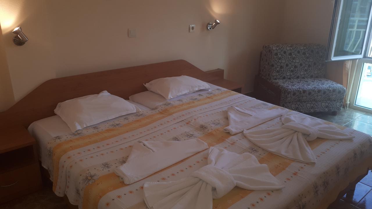 Hotel Palace คราเนโว ภายนอก รูปภาพ