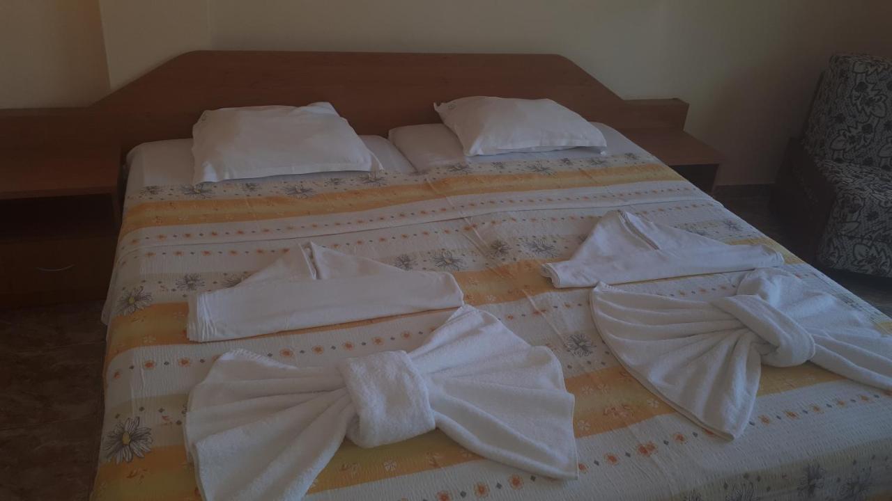 Hotel Palace คราเนโว ภายนอก รูปภาพ
